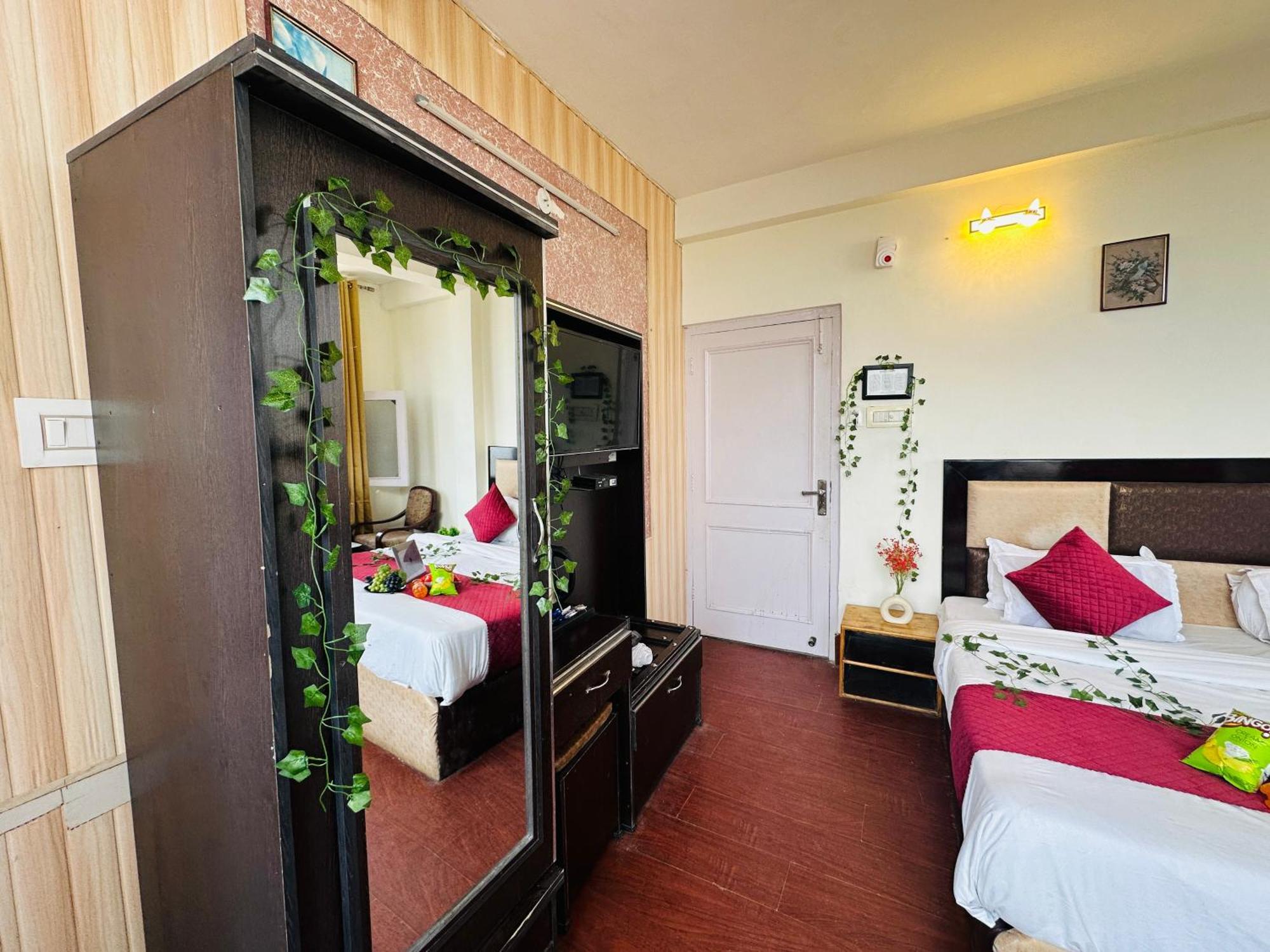 Hotel Mini Switzerland In Dalhousie Luaran gambar